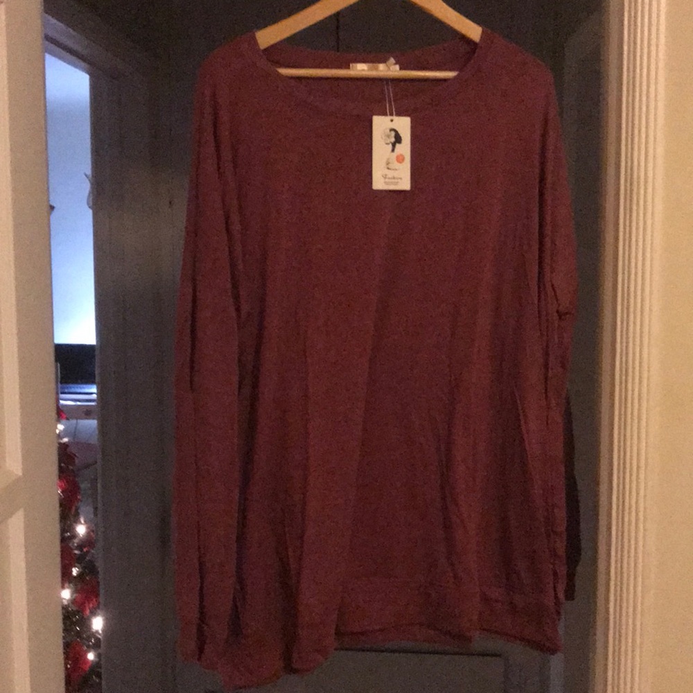 This is a comfortable long sleeve shirt, 3X.